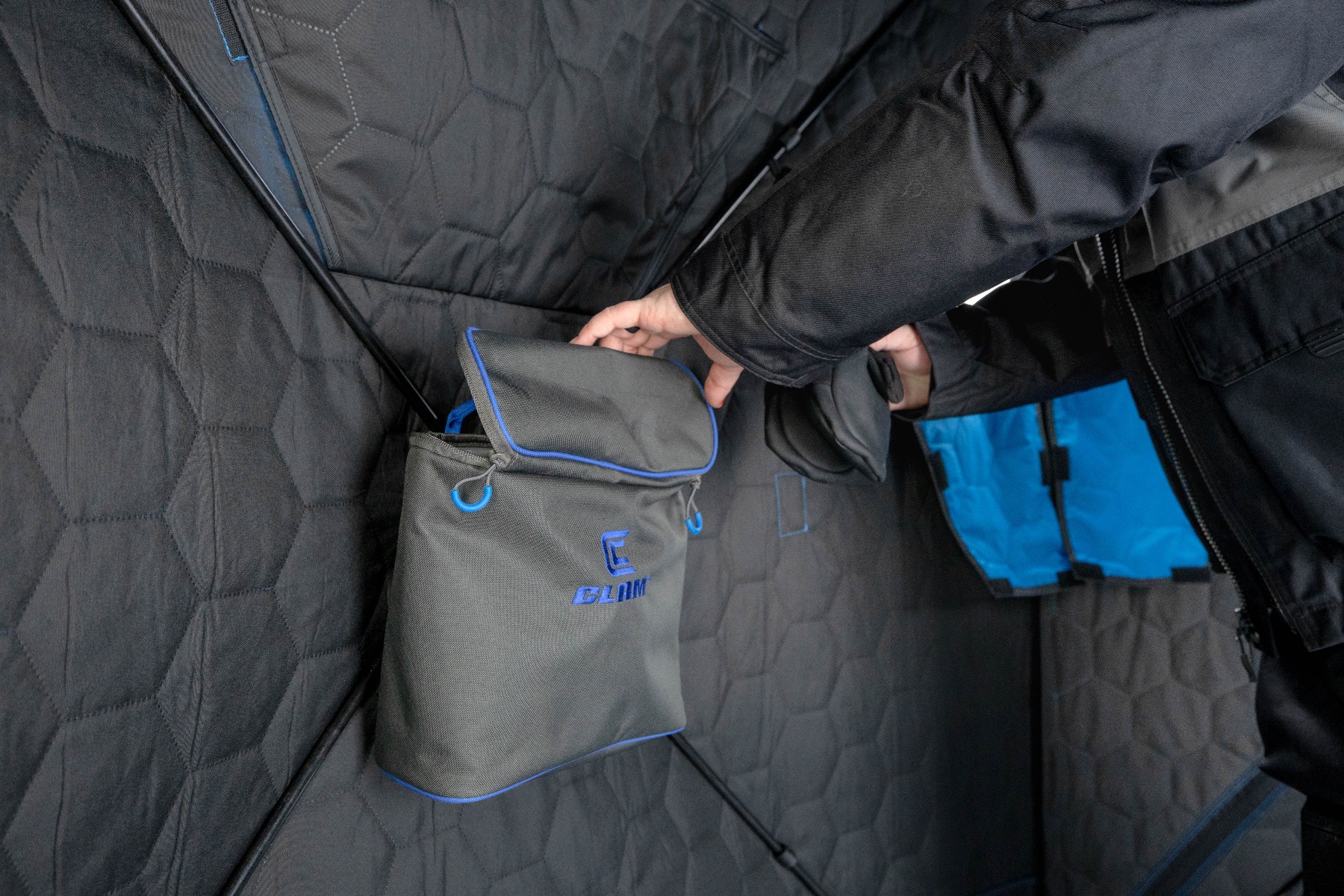 ClamLock Cooler Bag